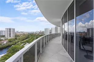 4100 Island Blvd, Aventura, FL 33160 - Photo 32