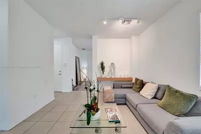 650 NE 191st Ter, Miami, FL 33179 - Photo 18