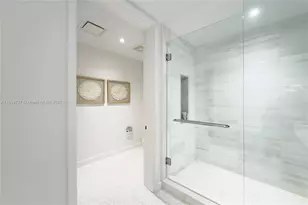 700 NE 26th Terrace, Miami, FL 33137 - Photo 14