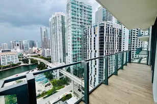 68 SE 6th St, Miami, FL 33131 - Photo 4