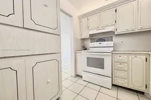 700 Layne Blvd, Hallandale Beach, FL 33009 - Photo 8