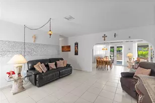 7528 Hispanola Ave, North Bay Village, FL 33141 - Photo 18