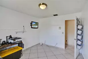 4365 NW 103rd Terrace, Sunrise, FL 33351 - Photo 18