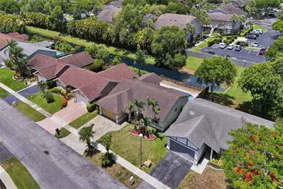 4365 NW 103rd Ter, Sunrise, FL 33351 - Photo 32