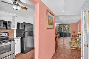 8020 N Sunrise Lakes Dr, Sunrise, FL 33322 - Photo 6