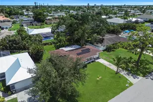 246 SE 44th St, Cape Coral, FL 33904 - Photo 38