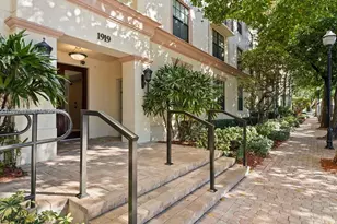 1919 Van Buren St, Hollywood, FL 33020 - Photo 4