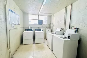 1810 SW 81st Ave, North Lauderdale, FL 33068 - Photo 30