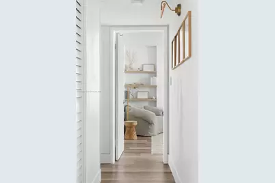 4301 Collins Ave #207, Miami Beach, FL 33140 - Photo 14