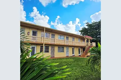 135 NE 202nd Ter #N18, Miami Gardens, FL 33179 - Photo 2