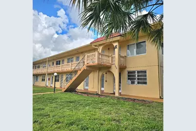 135 NE 202nd Ter #N18, Miami Gardens, FL 33179 - Photo 1