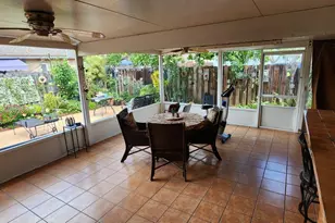 18959 NW 63rd Ct Cir, Hialeah, FL 33015 - Photo 2
