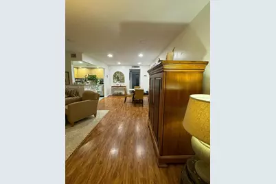 303 Burgundy G #303, Delray Beach, FL 33484 - Photo 12