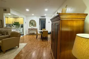 303 Burgundy G, Delray Beach, FL 33484 - Photo 12