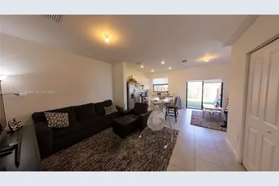 11721 SW 245th Ter, Homestead, FL 33032 - Photo 6