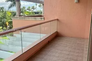 10 Edgewater Dr, Coral Gables, FL 33133 - Photo 22