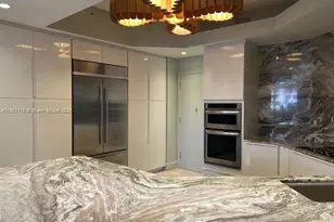 10 Edgewater Dr, Coral Gables, FL 33133 - Photo 10