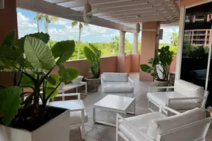 10 Edgewater Dr, Coral Gables, FL 33133 - Photo 18