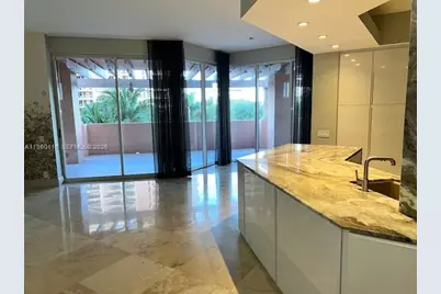 10 Edgewater Dr #4H, Coral Gables, FL 33133 - Photo 12