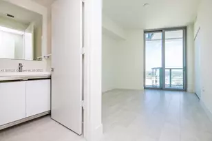 2000 Metropica Wy, Sunrise, FL 33323 - Photo 32