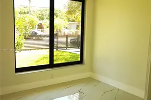 53 NW 68th St, Miami, FL 33150 - Photo 30