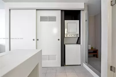3101 Bayshore Dr #805, Fort Lauderdale, FL 33304 - Photo 24