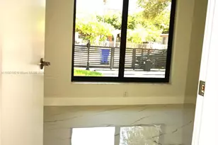 53 NW 68th St, Miami, FL 33150 - Photo 22