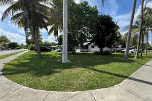 1691 NE 177th St, North Miami Beach, FL 33162 - Photo 22