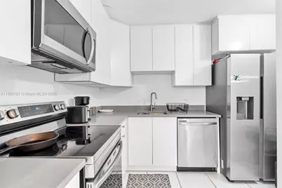 2201 S Ocean Dr #1705, Hollywood, FL 33019 - Photo 8