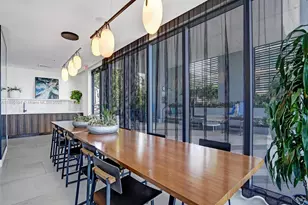 121 NE 34th St, Miami, FL 33137 - Photo 38