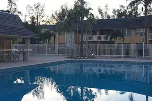 7480 Miami Lakes Dr, Miami Lakes, FL 33014 - Photo 12