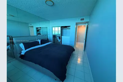 800 Claughton Island Dr #703, Miami, FL 33131 - Photo 12