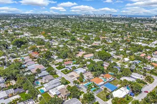 1616 NE 16th Ave, Fort Lauderdale, FL 33305 - Photo 2