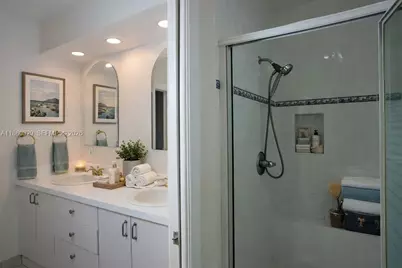 400 Saint Andrews Rd #56, Hollywood, FL 33021 - Photo 14