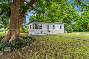 201 Flagler Dr, Miami Springs, FL 33166 - Photo 1