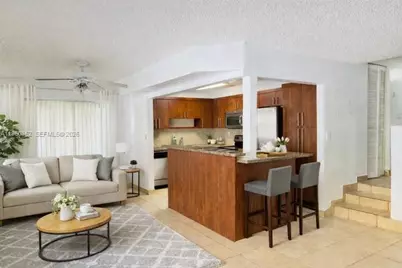 4850 SW 63rd Ter #114, Davie, FL 33314 - Photo 8