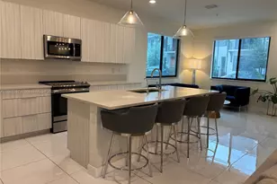 4745 NW 84th Ct, Doral, FL 33166 - Photo 14