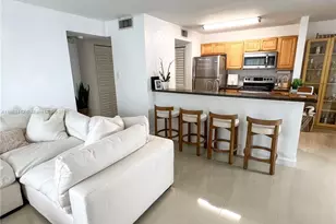 15821 SW 104th Terrace, Miami, FL 33196 - Photo 4