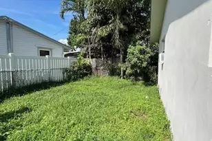 4951 SW 26th Ave, Dania Beach, FL 33312 - Photo 16