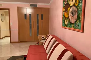 251 174th St, Sunny Isles Beach, FL 33160 - Photo 16