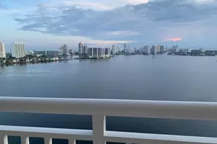 251 174th St, Sunny Isles Beach, FL 33160 - Photo 4