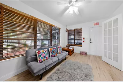 911 N Park Rd, Hollywood, FL 33021 - Photo 14