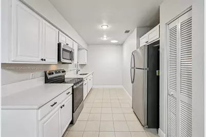 1702 SW Boeing St, Port Saint Lucie, FL 34953 - Photo 10