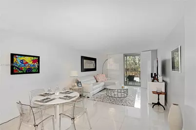 210 Sea View Dr #207, Key Biscayne, FL 33149 - Photo 2