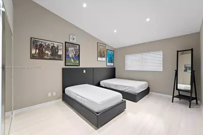 3602 Yacht Club Dr #405, Aventura, FL 33180 - Photo 14