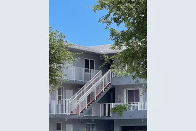 1852 SW 7th St #203, Miami, FL 33135 - Photo 2