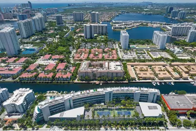 2950 NE 188th St #330, Aventura, FL 33180 - Photo 2