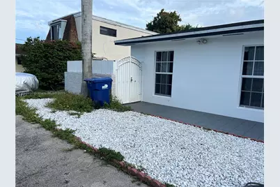 382 NE 113th St #0, Miami, FL 33161 - Photo 1