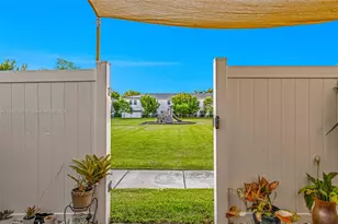 730 SW 12th St, Florida City, FL 33034 - Photo 16