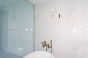 700 NE 24th St, Miami, FL 33137 - Photo 18